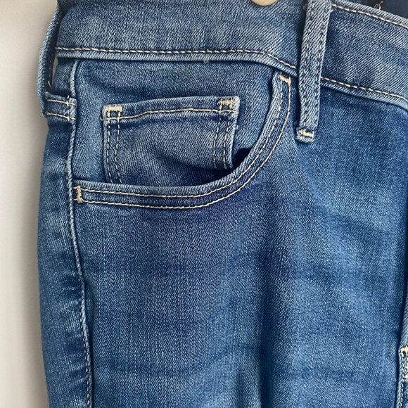Hollister High Rise Super Skinny Soft Stretch Blue Denim Jeans Size 9S - Picture 3 of 7